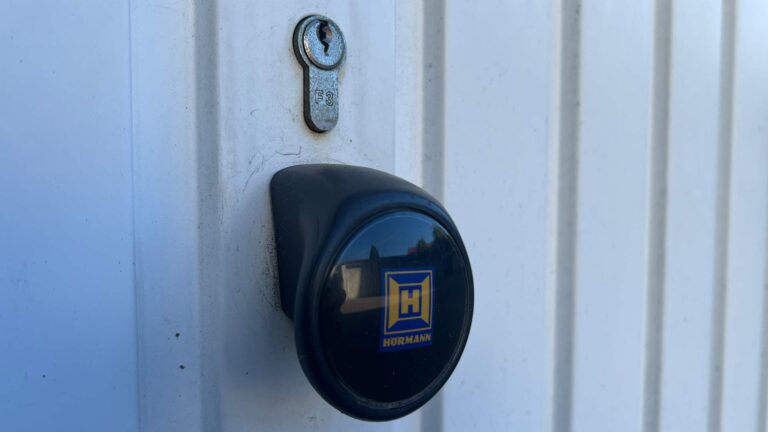 Garagenhof im Stadtteil Tonndeich